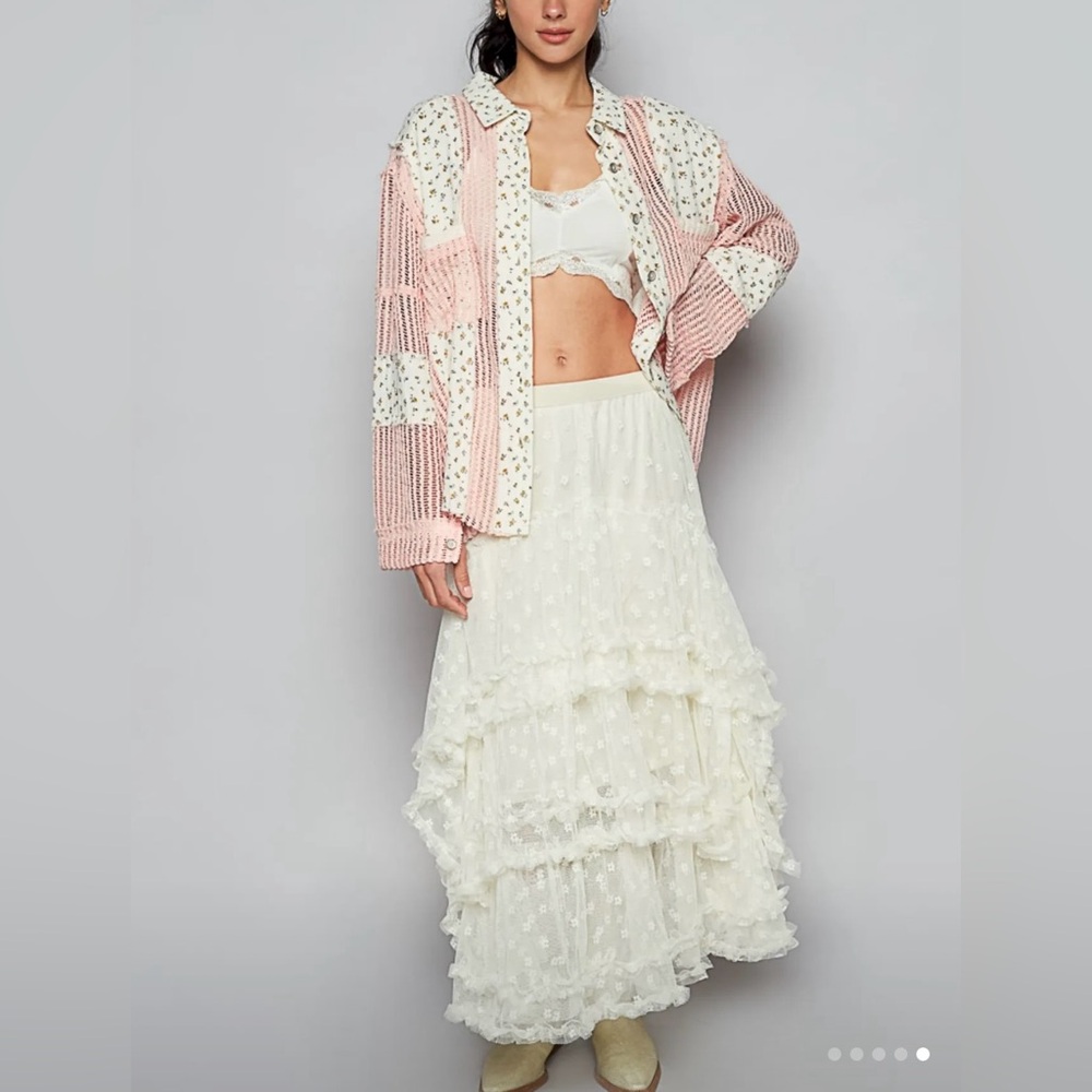 POL Floral Patchwork and Pink Crochet Blouse - Picture 5 of 5